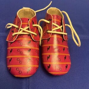 Monkey Feet Kids Harry Potter Patterened Shoes Size 2-3 years